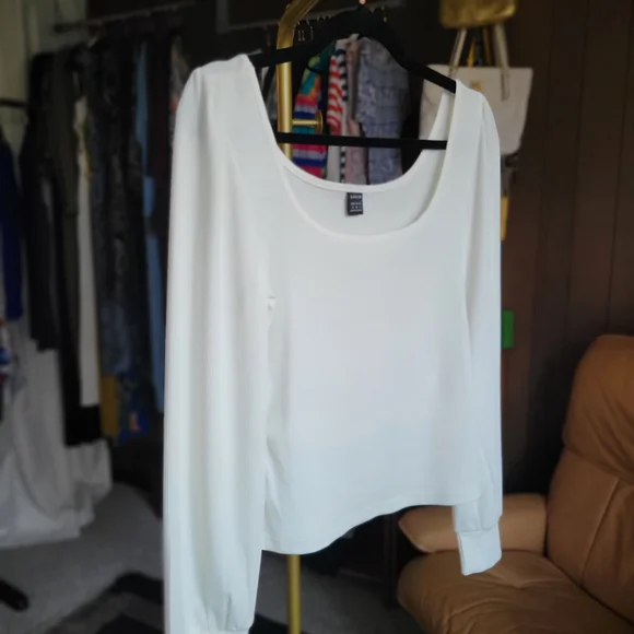 SHEIN White Puff Sleeve Long Sleeve Top Blouse, Size Medium - Picture 7 of 10